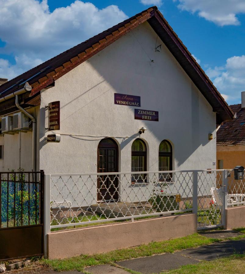 Anna vendégház Hotel Balatonakali Exterior foto